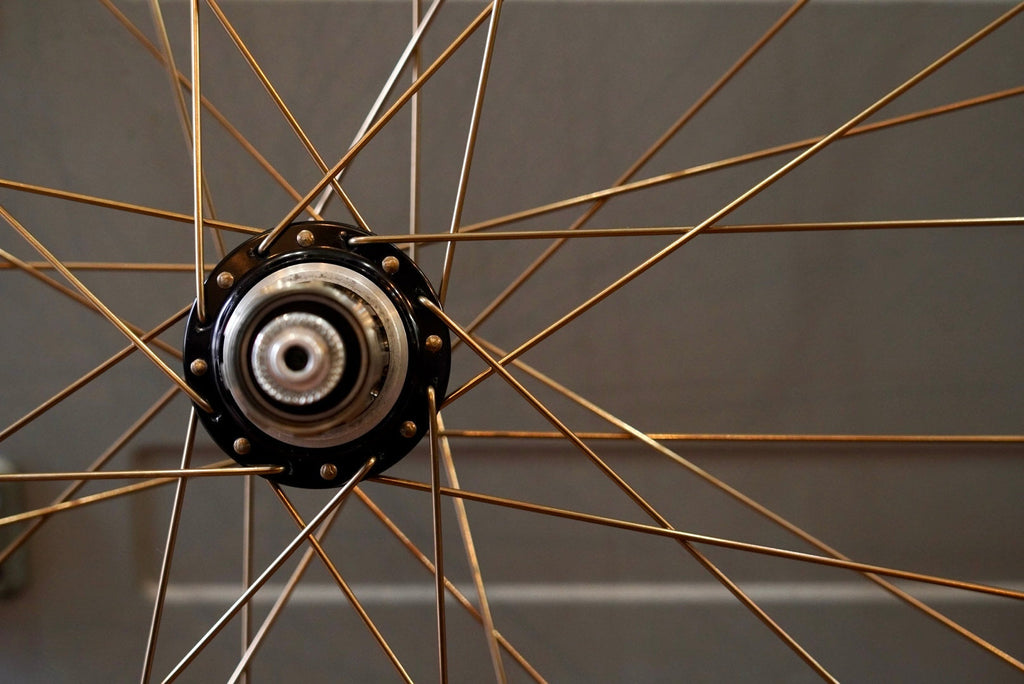 シムワークスパセンティクラッシックリムホワイトインダストーリーズ jGbuUJzLQVMyLovzjbVH5J83Vwl74u