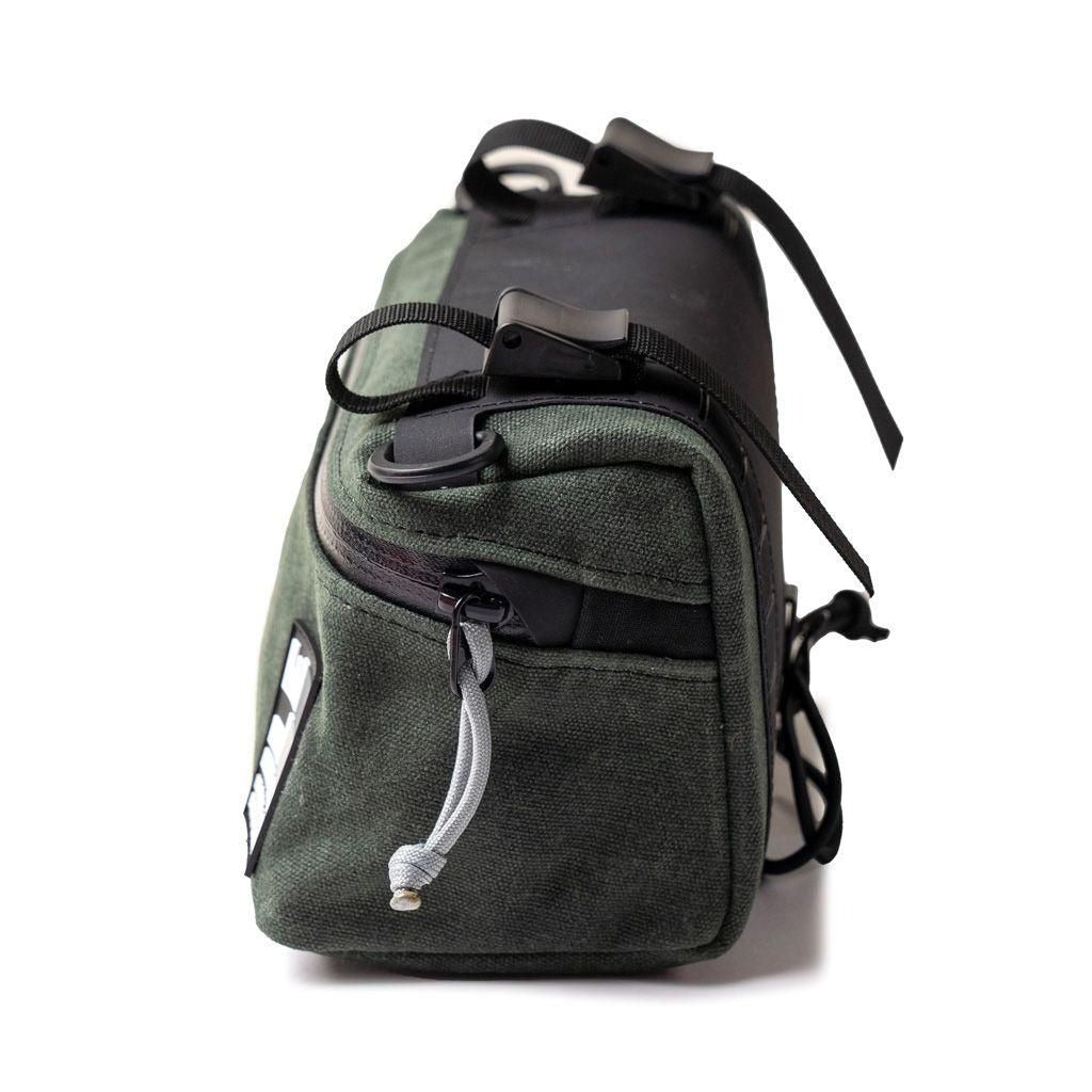 ILE PILOT BAR BAG (WAXED/FOREST) – BICYCLE STUDIO MOVEMENT