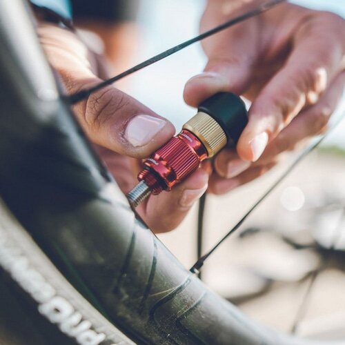 LEZYN SPORT FLOOR DRIVE 3.5 – BICYCLE STUDIO MOVEMENT