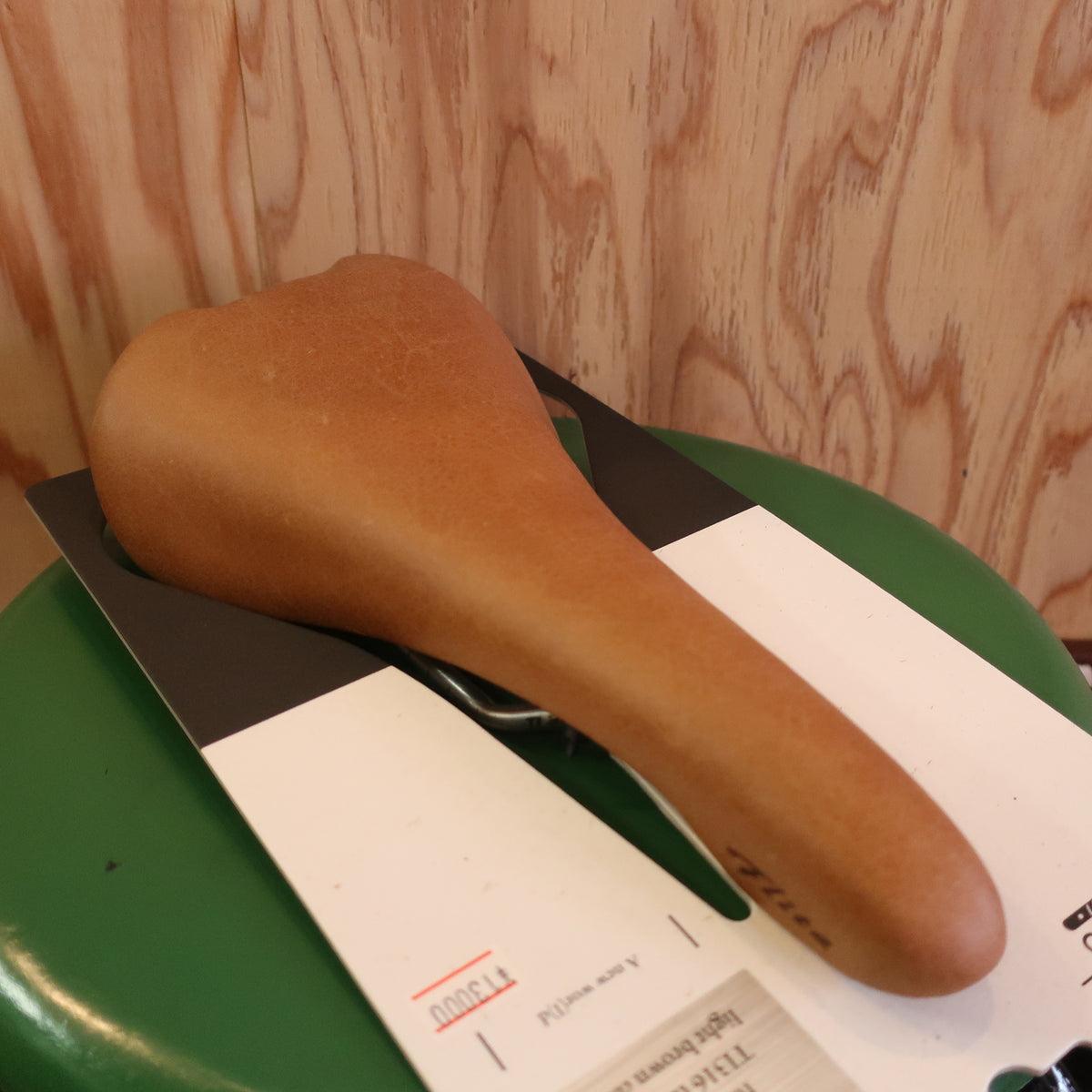 Selle とどまら Italia レザーサドル ブラウン Selle とどまら Italia レザーサドル ブラウン