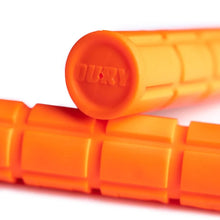 画像をギャラリービューアに読み込む, OURY V2 GRIP (BLAZE ORANGE)