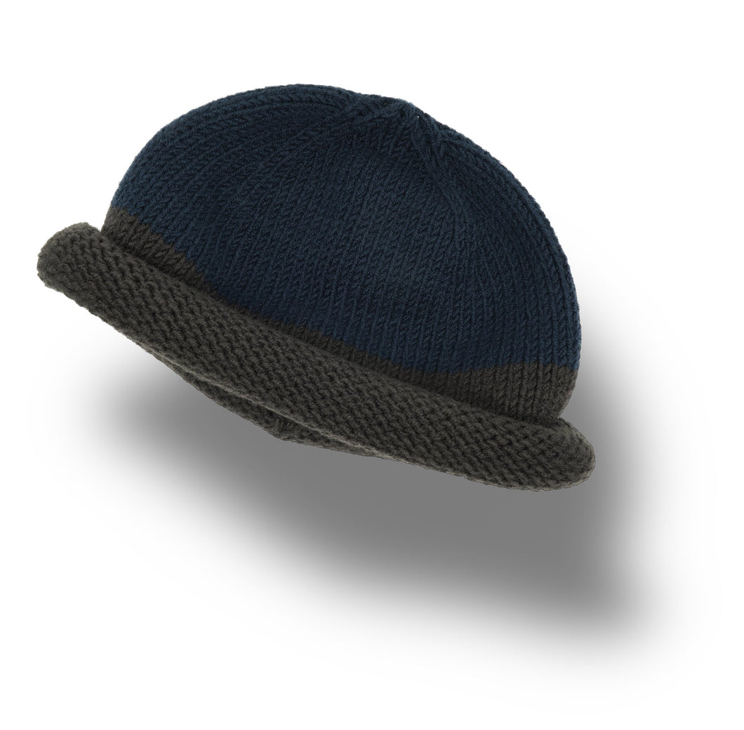 Merino Roll Cap (Dark chocolate in Midnight)