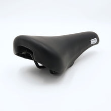 画像をギャラリービューアに読み込む, SNAKE BITE SADDLE