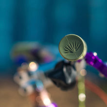 画像をギャラリービューアに読み込む, TOMII CYCLES x SIMWORKS FARWEST GRIP (CACTUS GREEN)