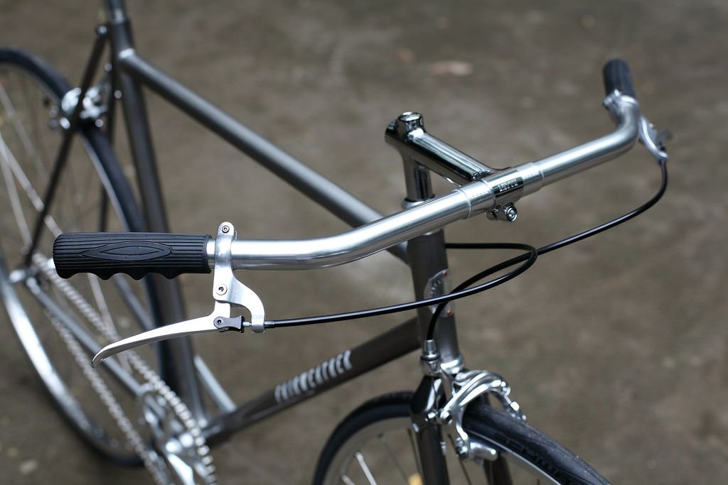 NITTO b812 handlebar (black) – BICYCLE STUDIO MOVEMENT