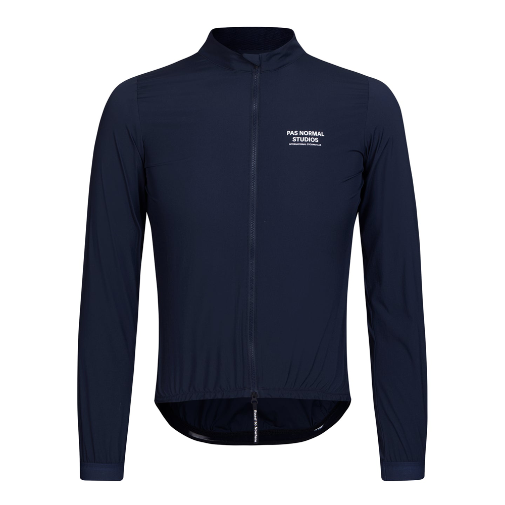 Pas Normal Studios - STOW AWAY JACKET (NAVY) – BICYCLE STUDIO MOVEMENT Pas Normal Studios - STOW AWAY JACKET (NAVY) – BICYCLE STUDIO MOVEMENT