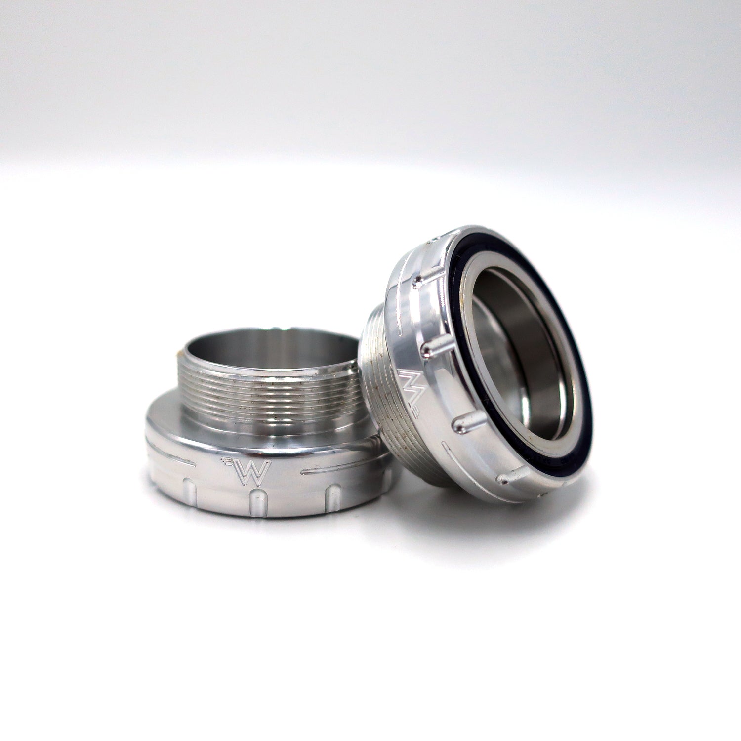 WHITE INDUSTRIES BSA BOTTOM BRACKET(POLISH) – BICYCLE STUDIO